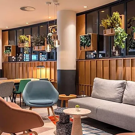 Nordseka The Hague - מלון 4*