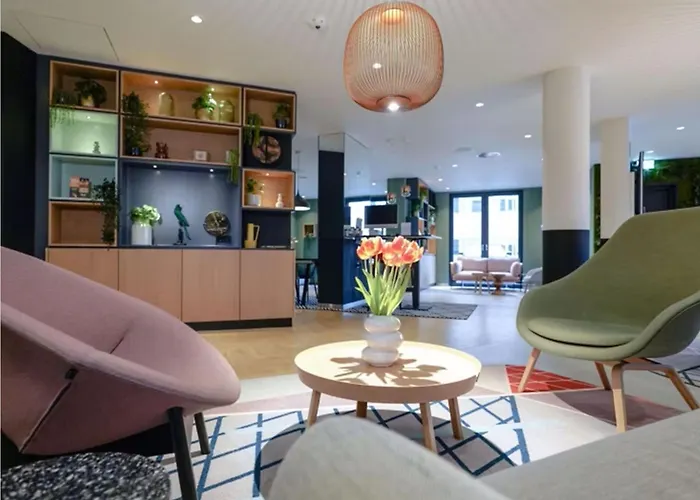 Nordseka The Hague - 4*